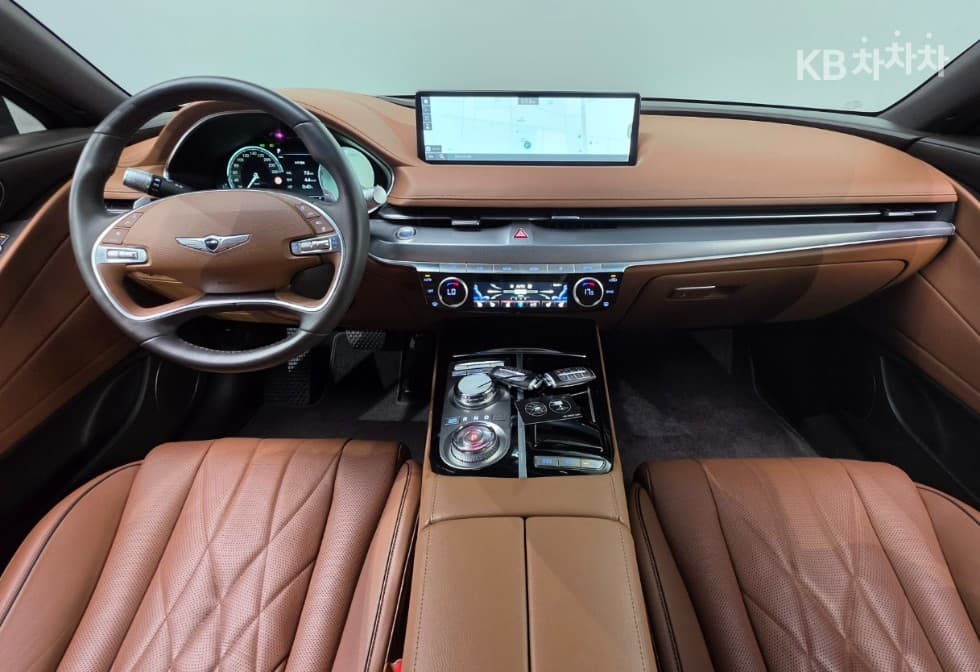 Genesis - G80 | 2.5 T-GDi 2WD 8