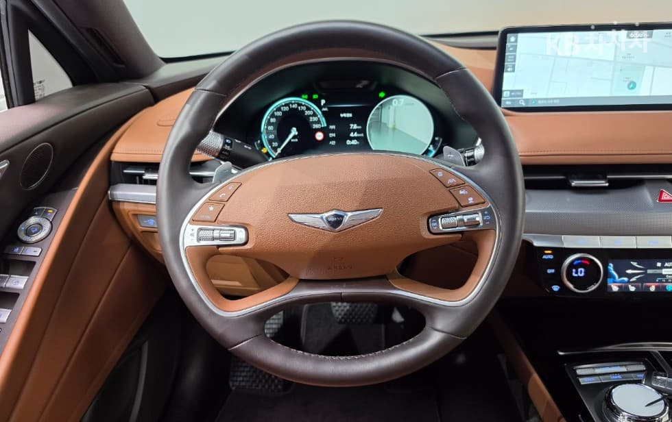Genesis - G80 | 2.5 T-GDi 2WD 9