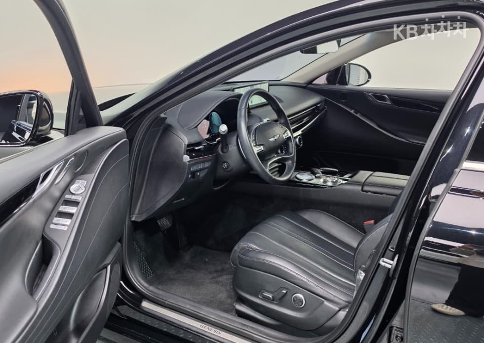 Genesis - G80 | 2.5 T-GDi 2WD 7