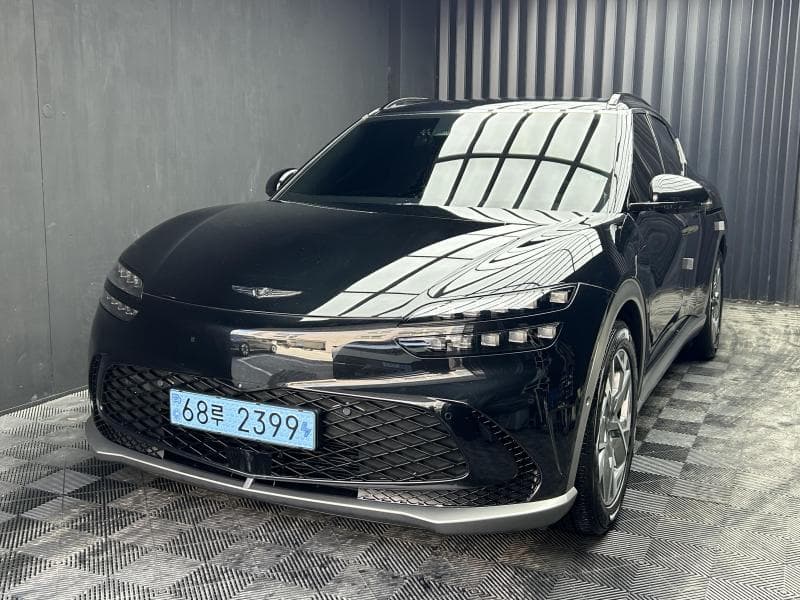Genesis GV60