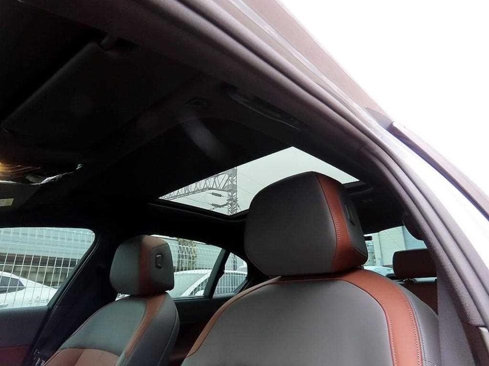 BMW - 5-Series | New 530 xDrive M Sport 17
