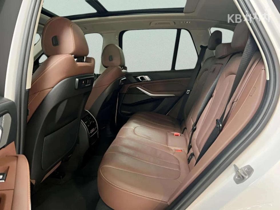 BMW - X5 | xDrive 45 xLine 5