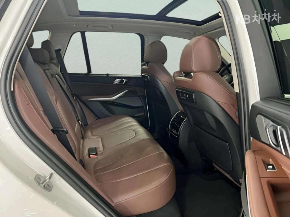 BMW - X5 | xDrive 45 xLine 7