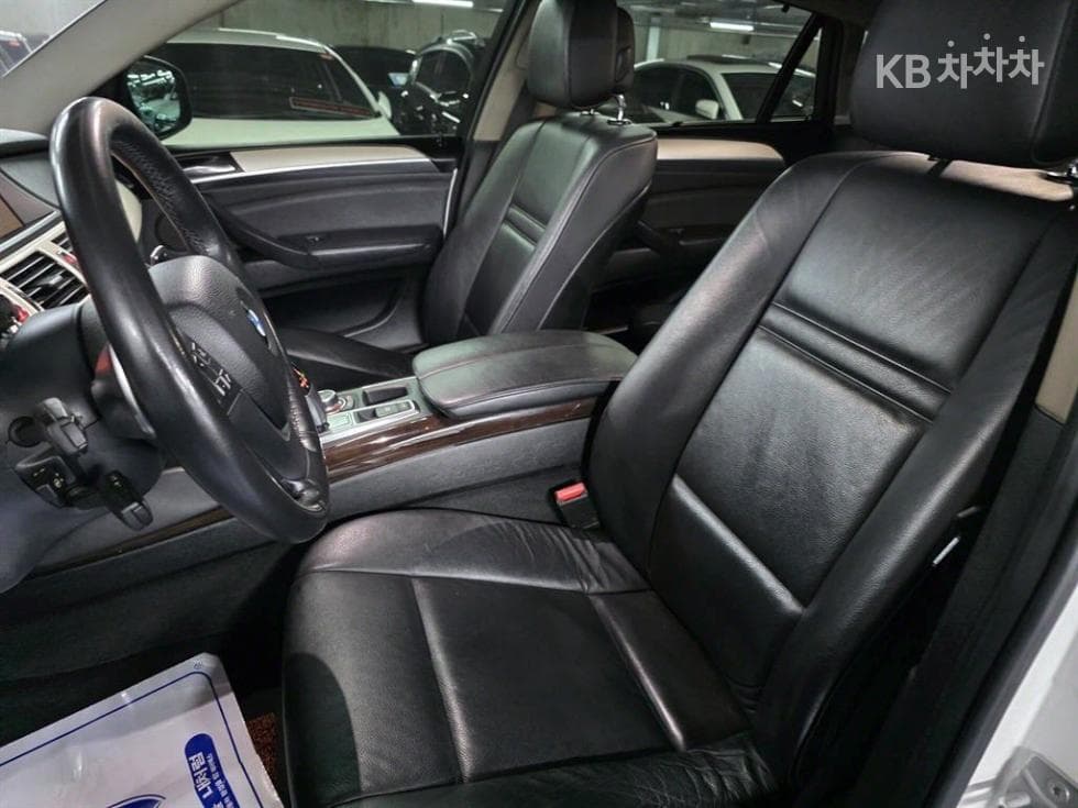 BMW - X6 | 3.0 E71 9