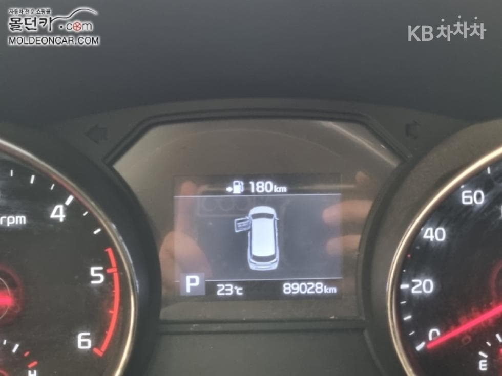 كيا - كارنيفال | The New 11Seater 2.2 Diesel Prestige 5