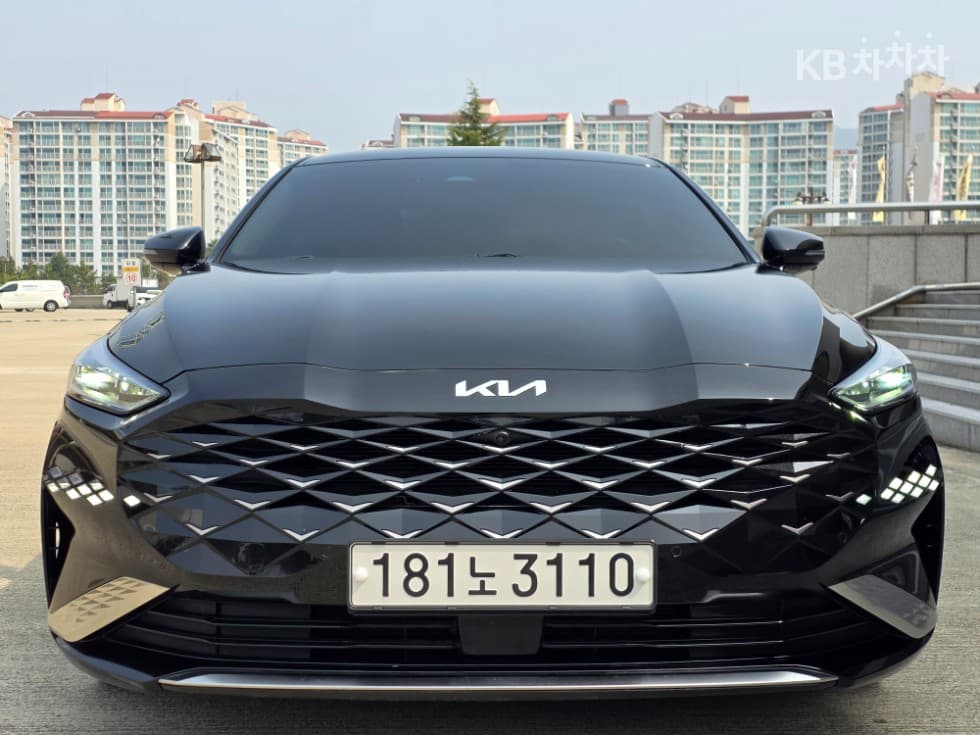 Kia K8