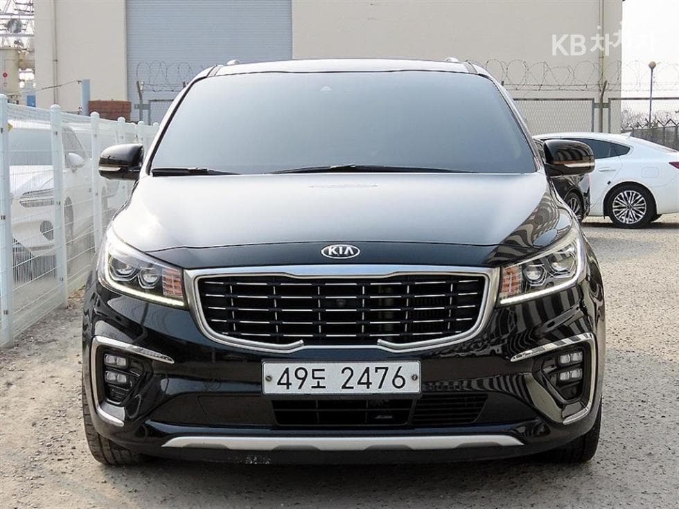Kia Карнивал