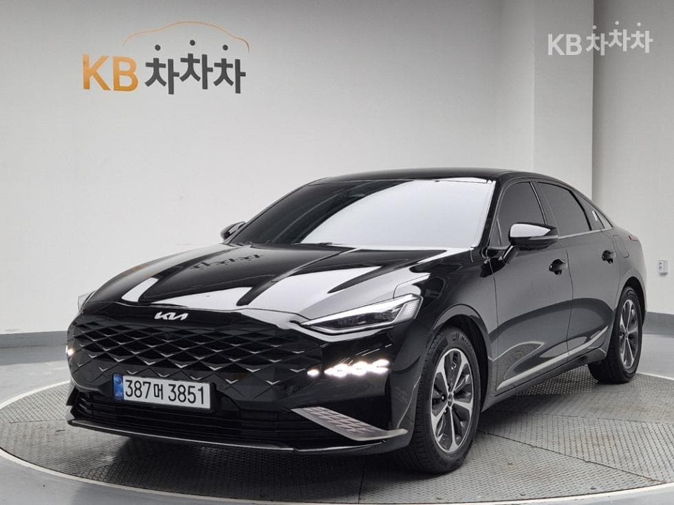 Kia K8