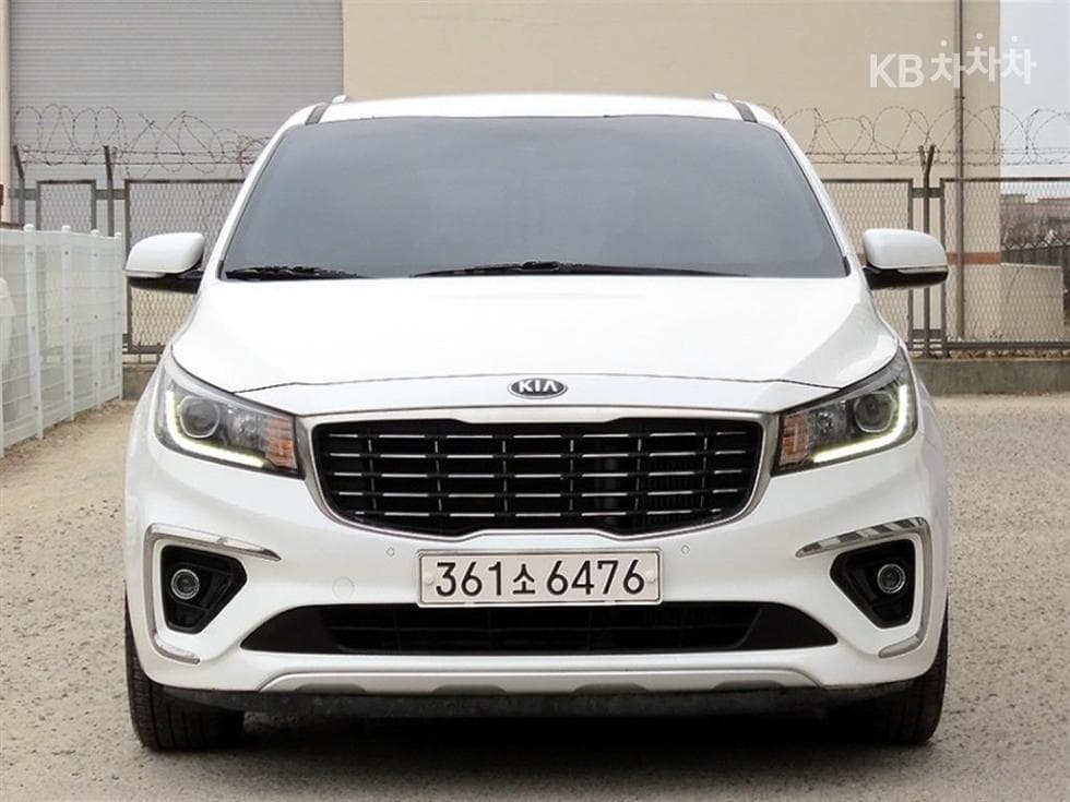 Kia Карнивал