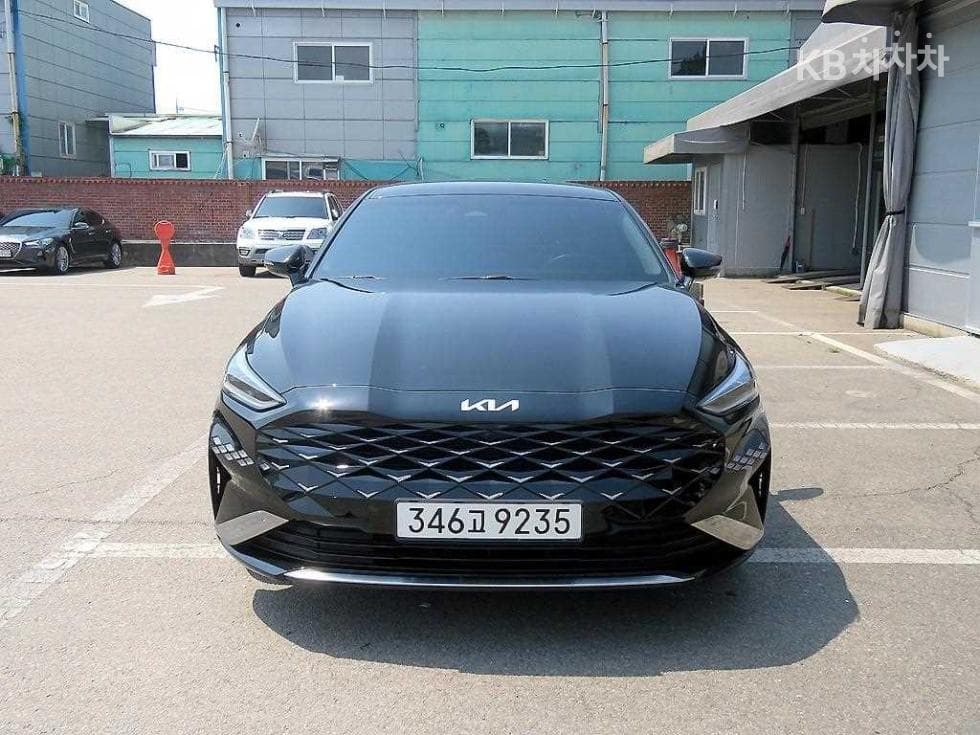 Kia K8