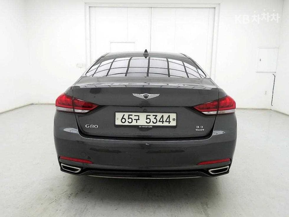 Genesis - G80 | 3.3 GDI AWD Premium Luxury 3