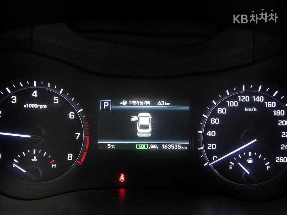 Genesis - G80 | 3.3 GDI AWD Premium Luxury 11