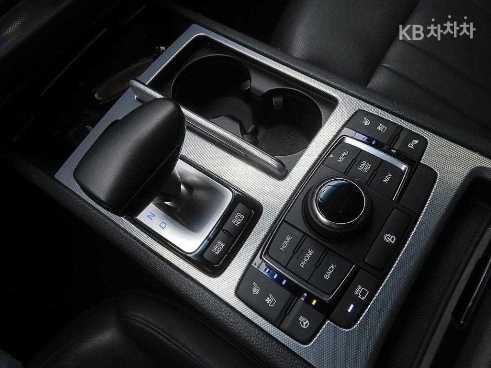 Genesis - G80 | 3.3 GDI AWD Premium Luxury 13