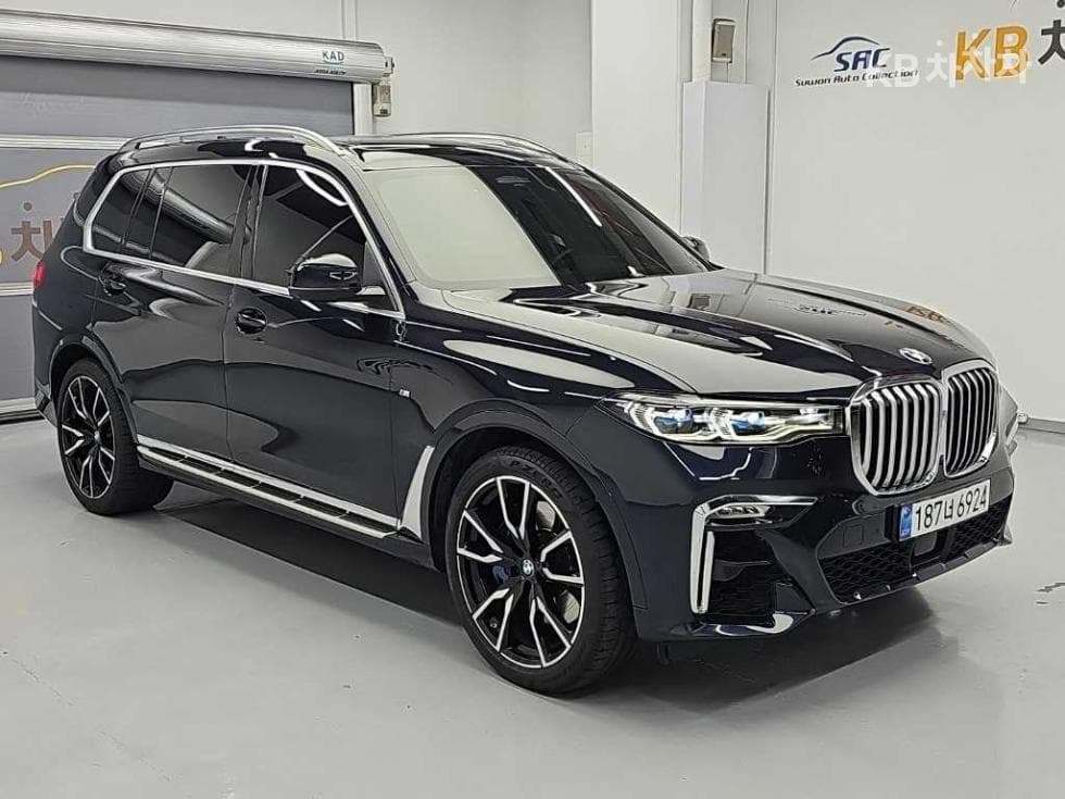 BMW - X7 | xDrive 40 M Sport 3