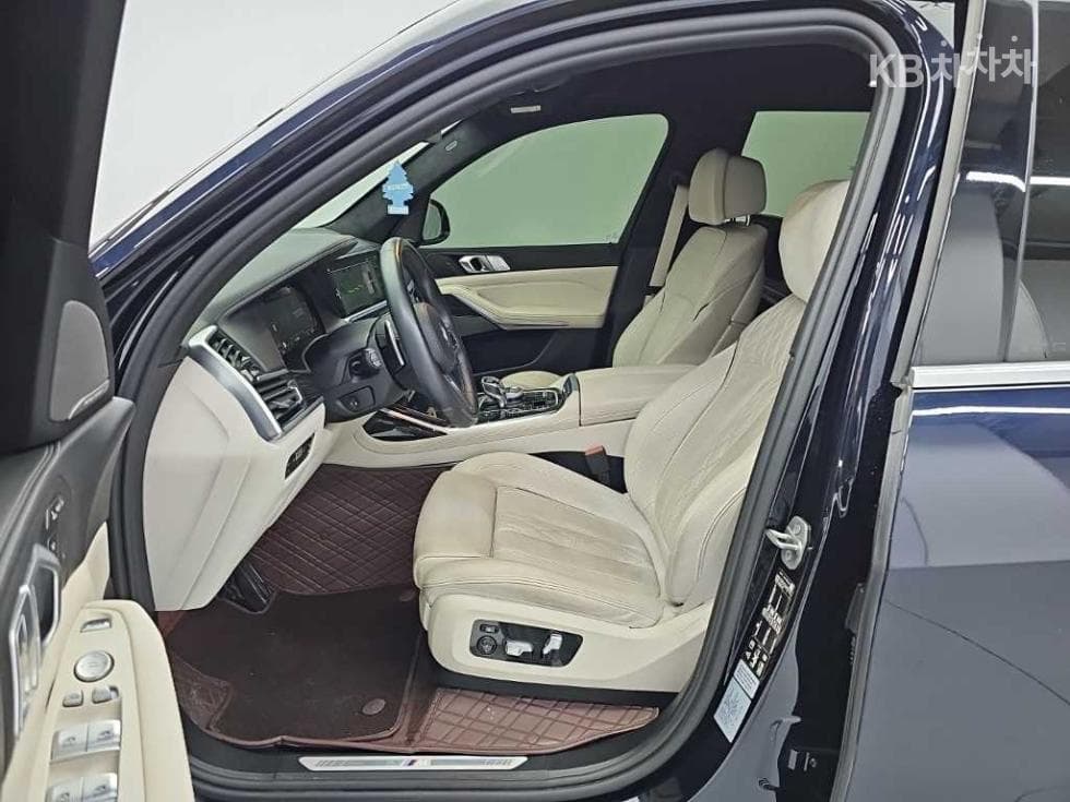 BMW - X7 | xDrive 40 M Sport 11