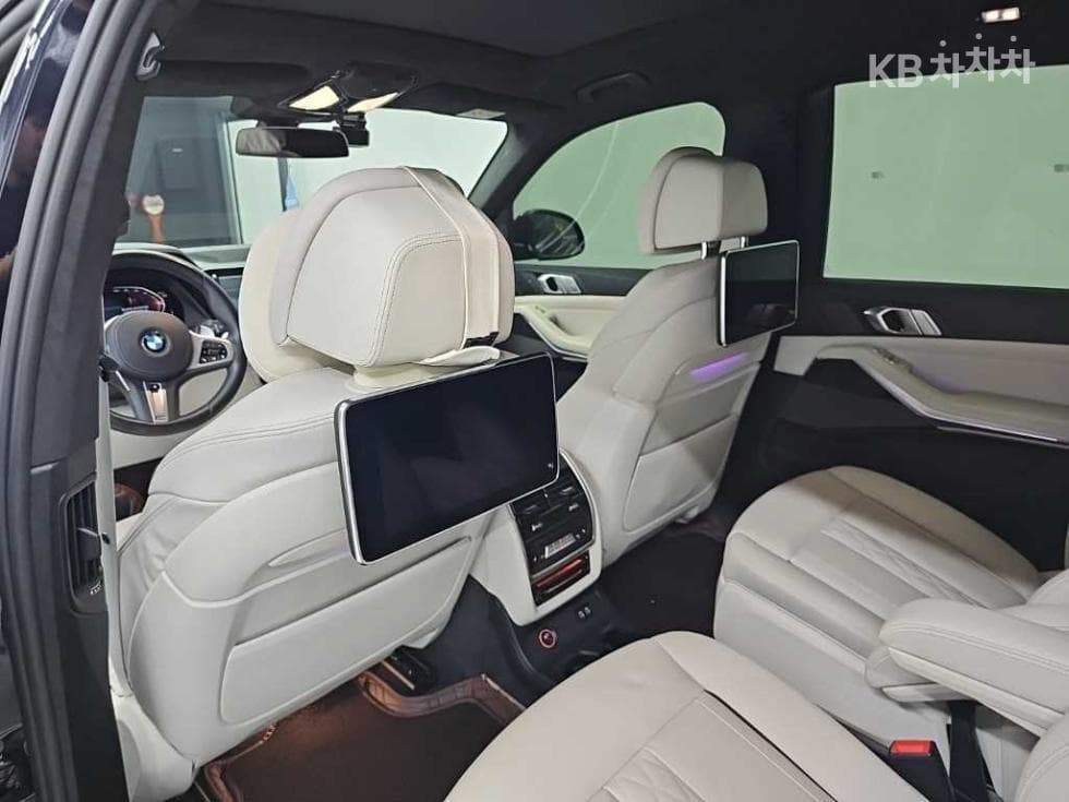BMW - X7 | xDrive 40 M Sport 14