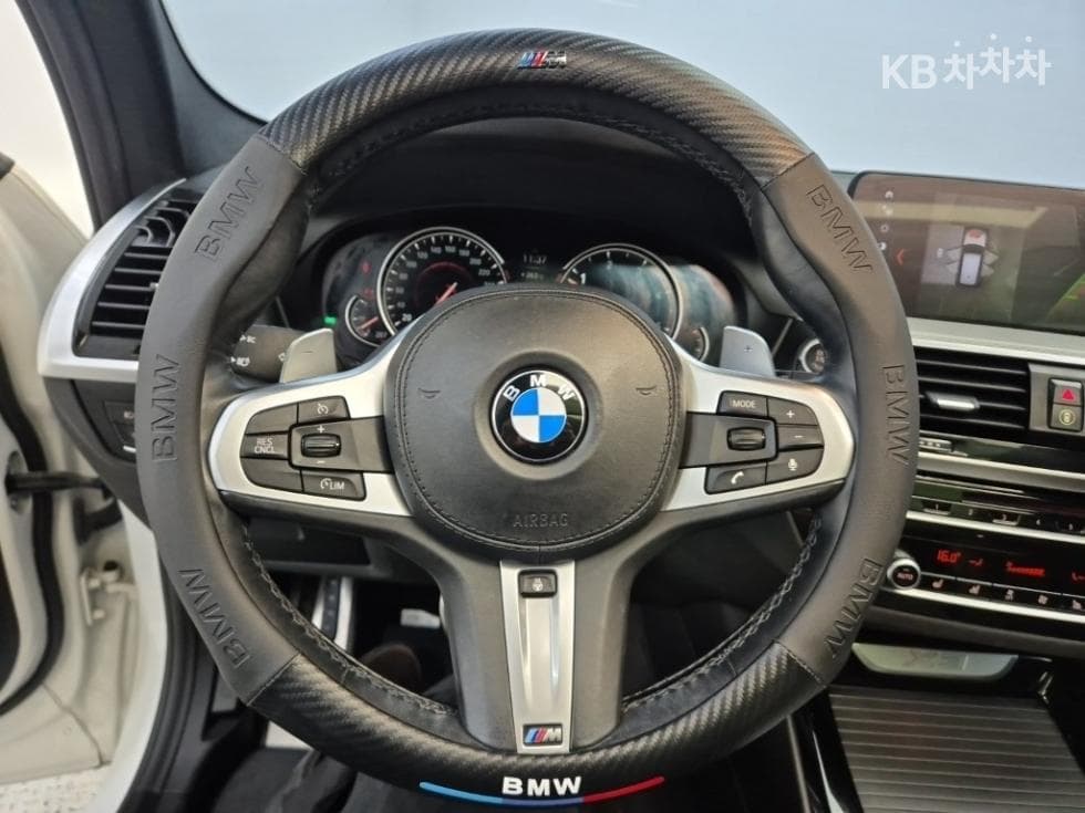 BMW - X3 | xDrive 30 M Sport 9