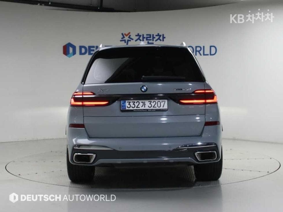 BMW - X7 | xDrive 40 M Sport 4
