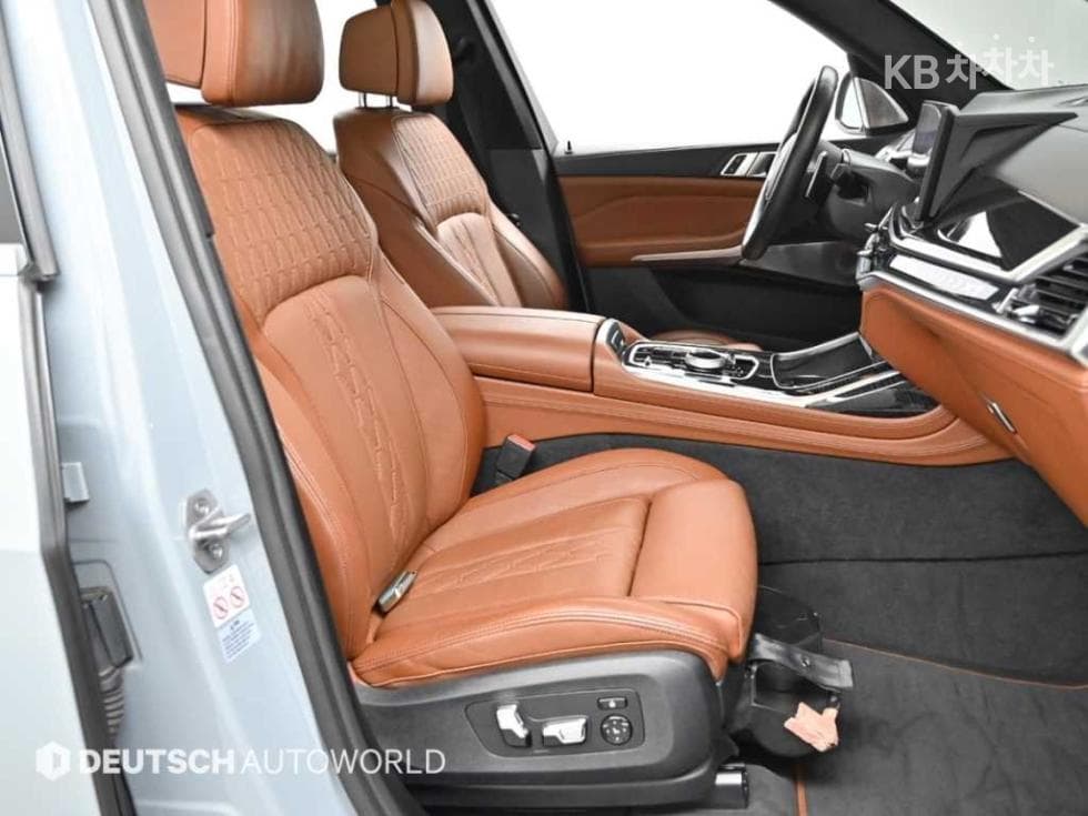 BMW - X7 | xDrive 40 M Sport 10