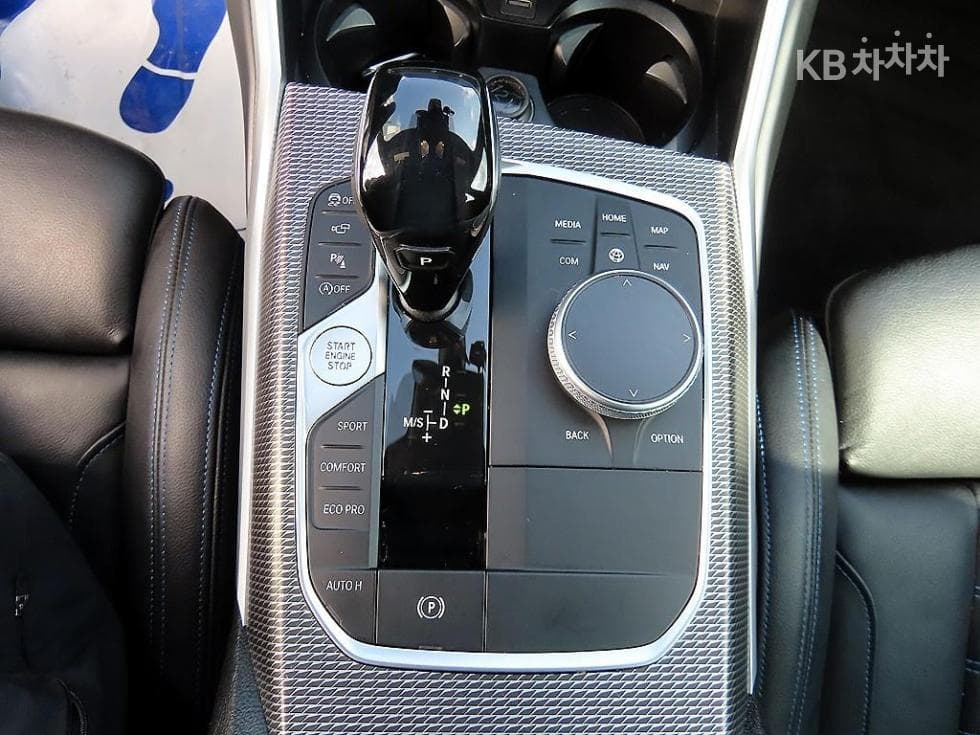 BMW - 3-Series | M340 Base 11