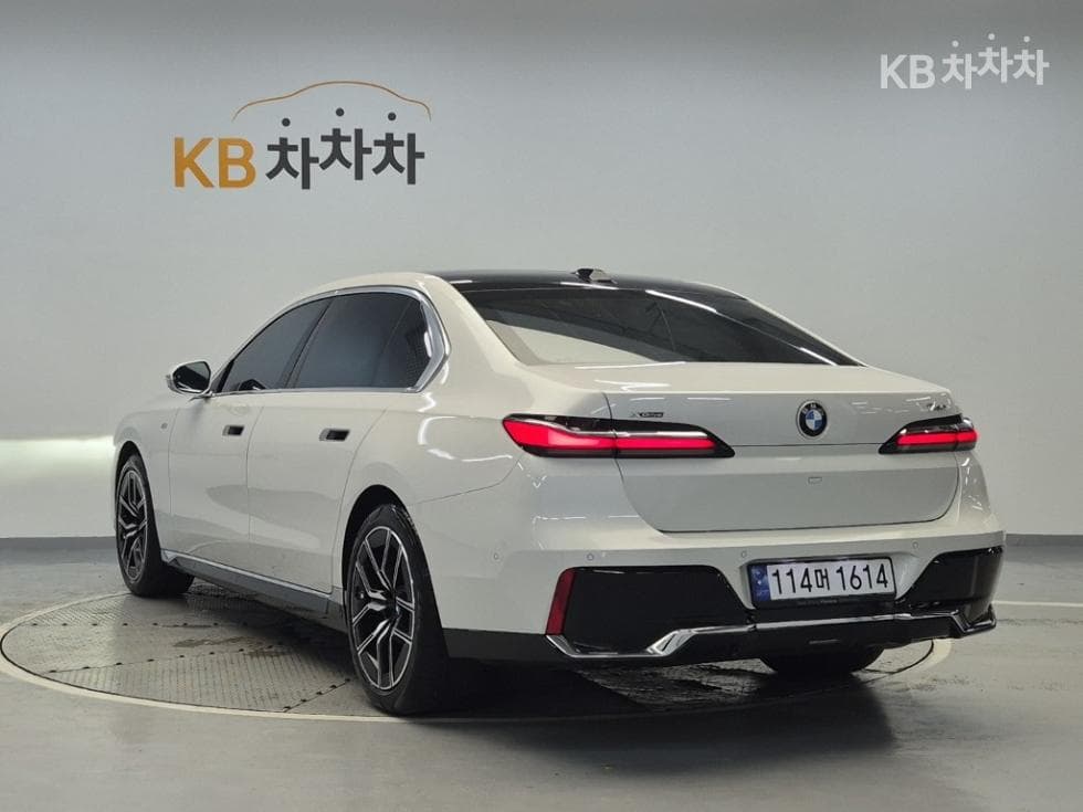بي إم دبليو - 7-Series | 740 xDrive M Sport 2