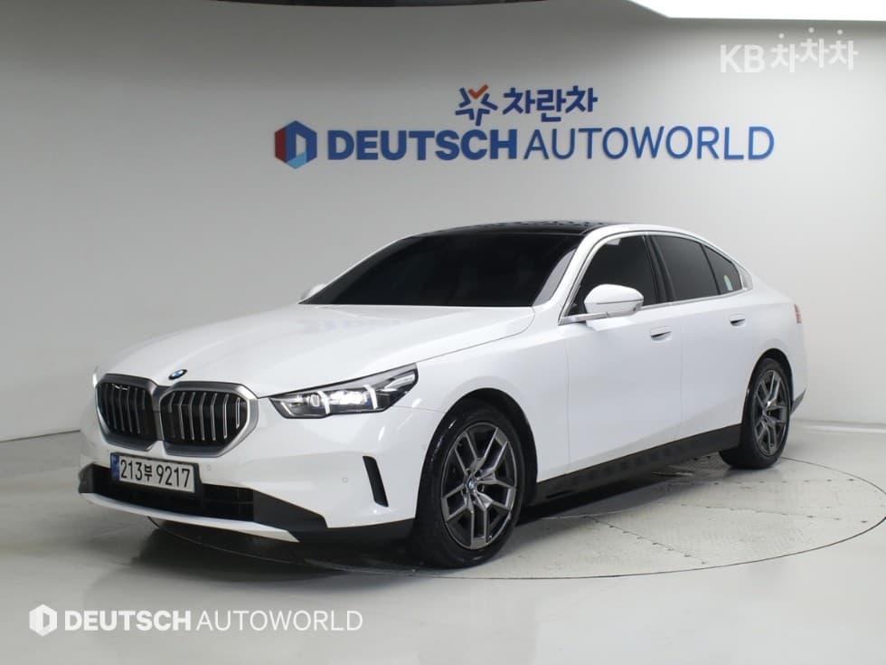 BMW 5-Series