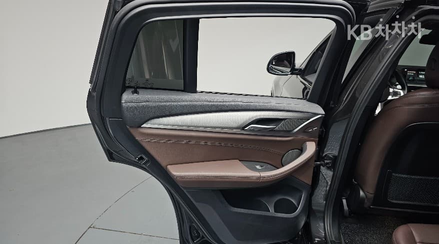 BMW - X4 | New xDrive M40 12