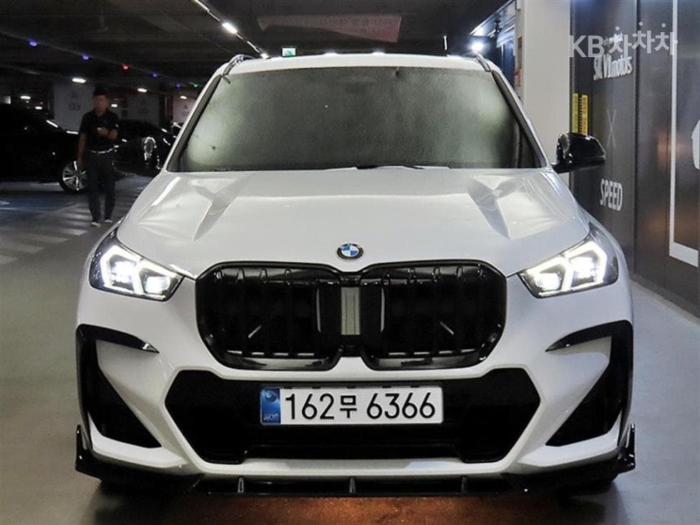 BMW - X1 | xDrive20 M Sport 2