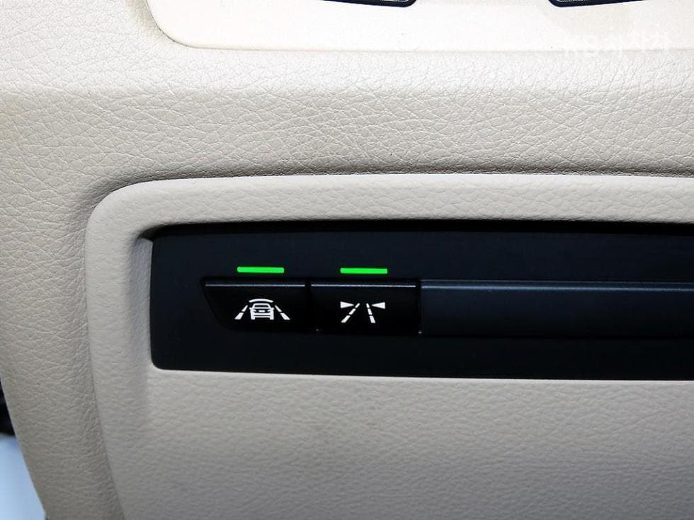 BMW - 3-Series | New 320 F30(12~) 14
