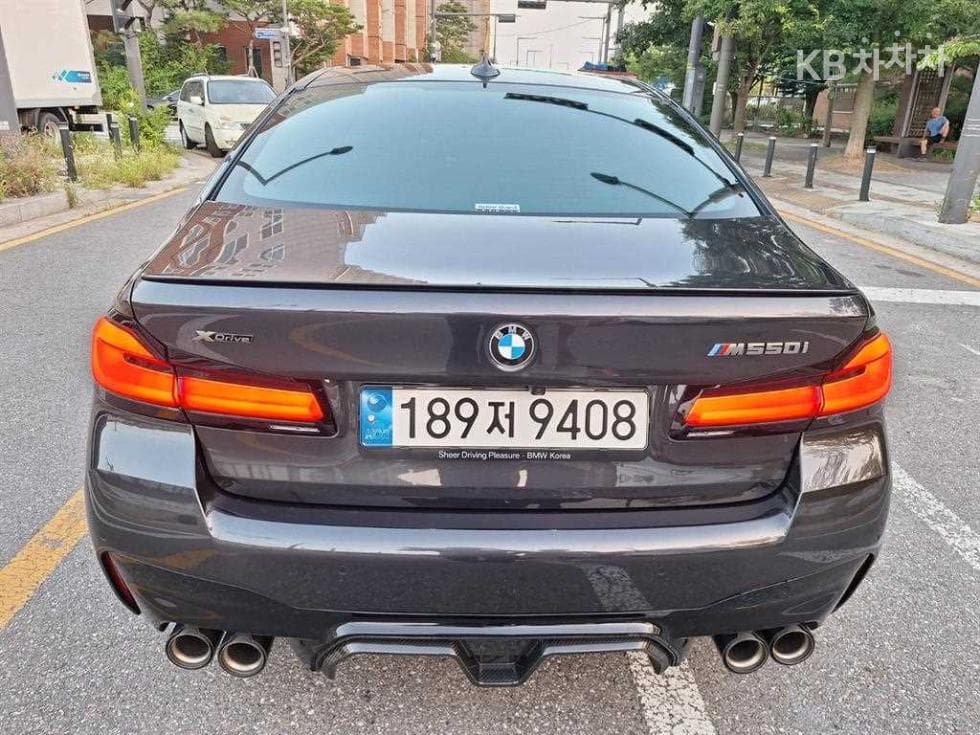 BMW - 5-Series | All New M550 xDrive 18