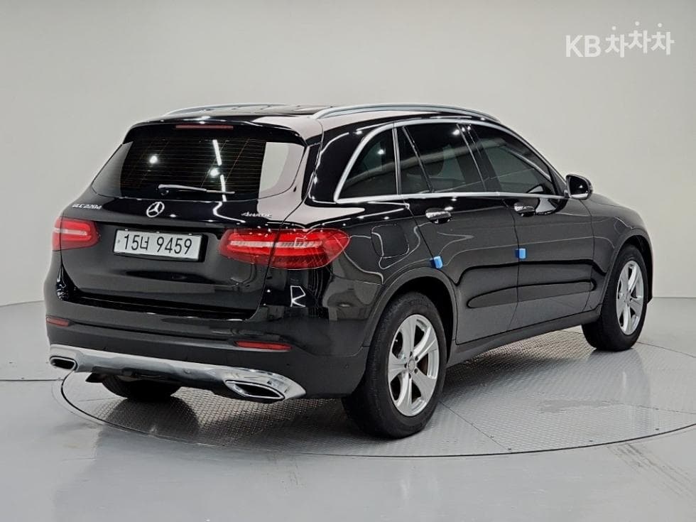 Mercedes-Benz - GLC-Class | 220 4Matic Base 4