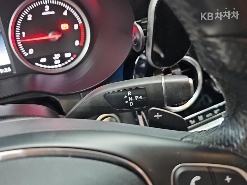 Mercedes-Benz - GLC-Class | 220 4Matic Base 8