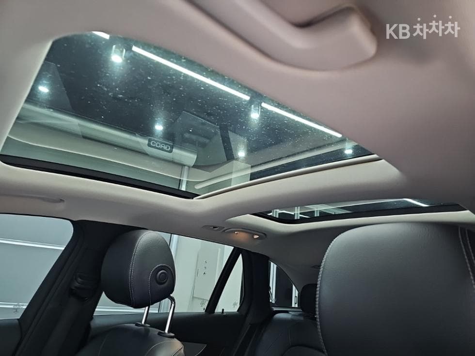 Mercedes-Benz - GLC-Class | 220 4Matic Base 14
