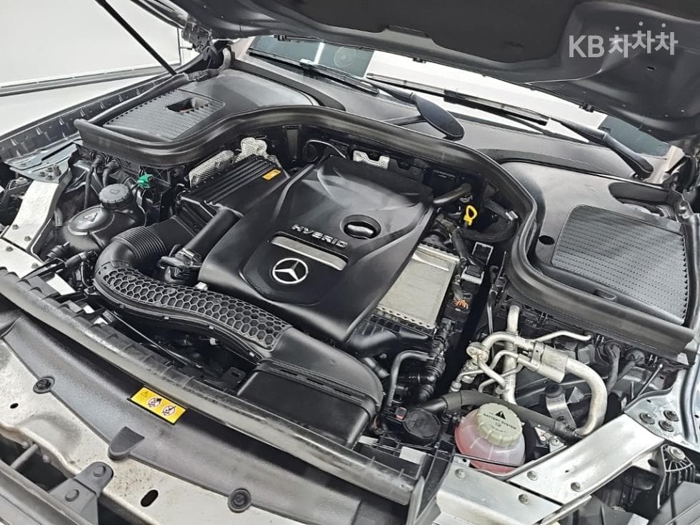 Mercedes-Benz - GLC-Class | 350 4Matic Base 5