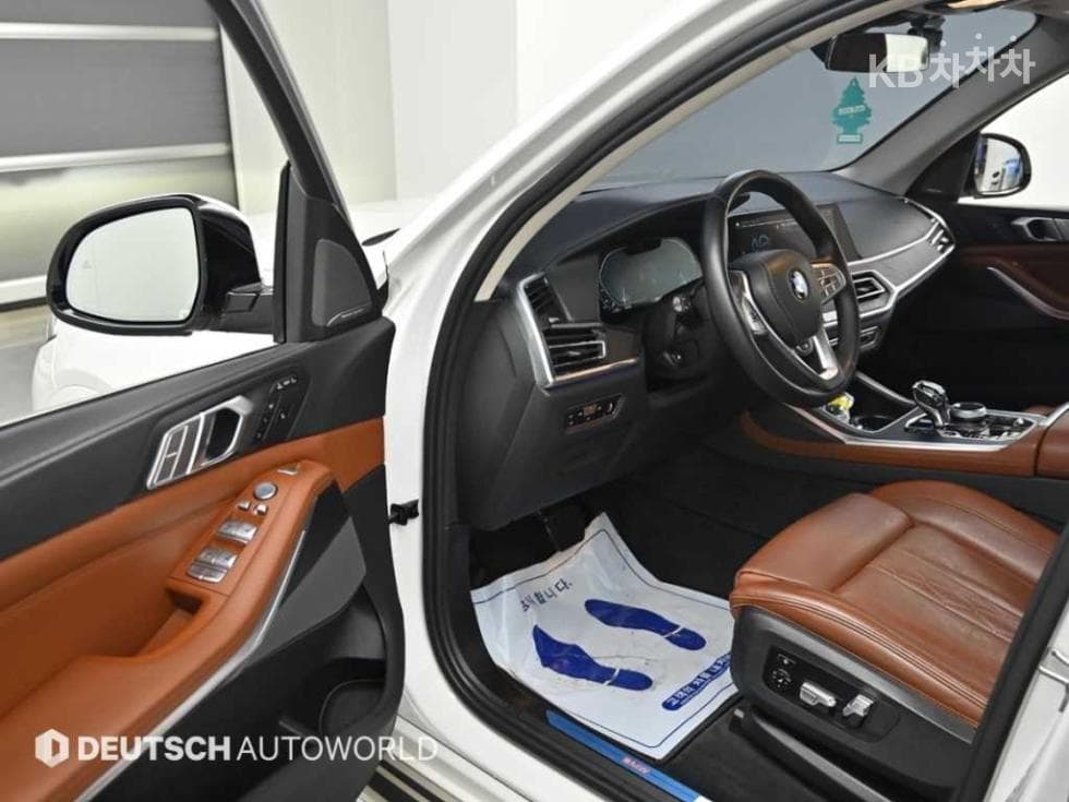 بي إم دبليو - X7 | xDrive 40 ThePure 6Seater 11