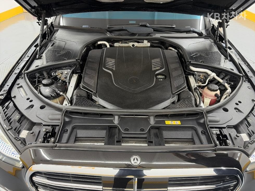Mercedes-Benz - S-Class | S580L 4Matic Base 5