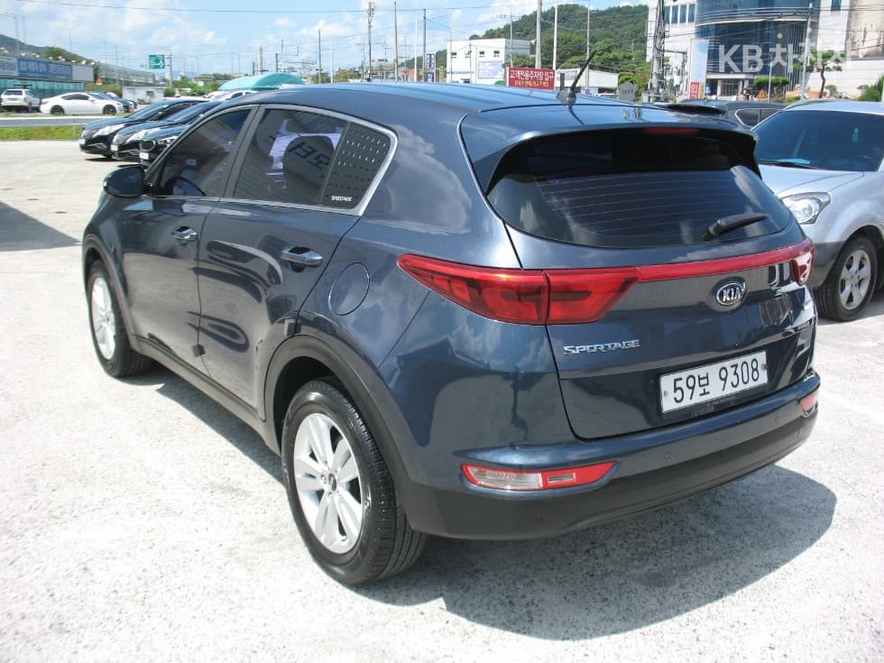 كيا - سبورتاج | 4Gen Diesel 1.7 2WD Trendy 4