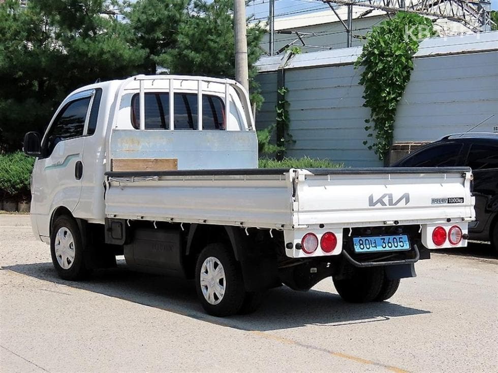 كيا - بونجو | The New 3 EV 1Ton 2WD Extra Long King Cab GLS 3