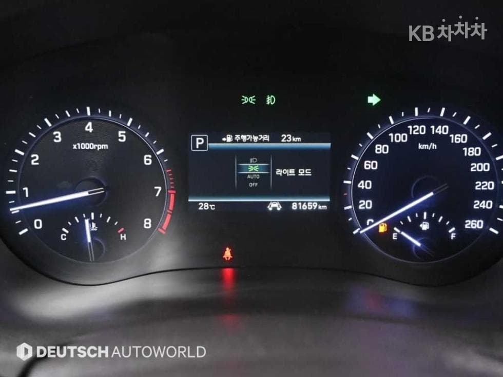 Genesis - G80 | 3.3 GDI Luxury 8