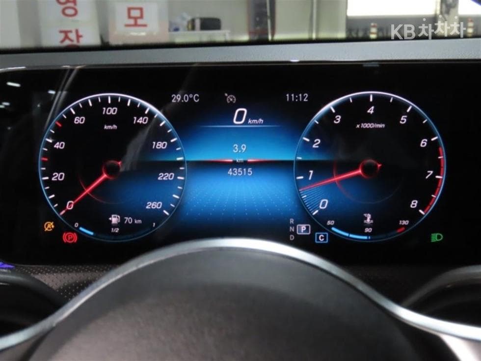Mercedes-Benz - A-Class | A220 Sedan - 5