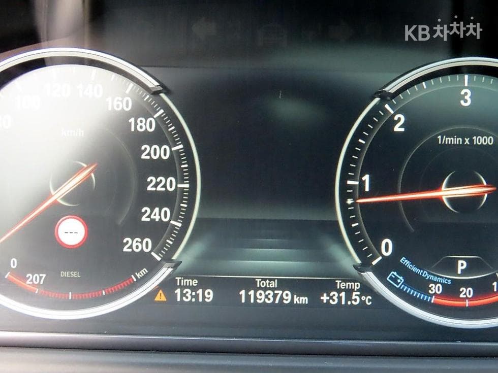 بي إم دبليو - 5-Series | New 520 xDrive F10(10~16Year) 9