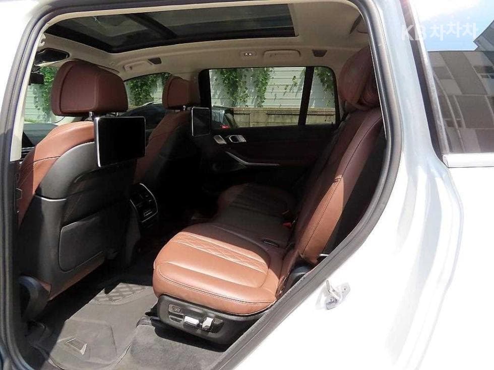 BMW - X7 | xDrive 40 DPE 6