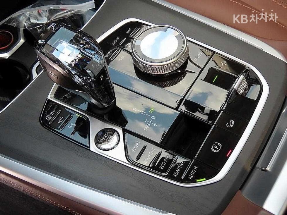 BMW - X7 | xDrive 40 DPE 11