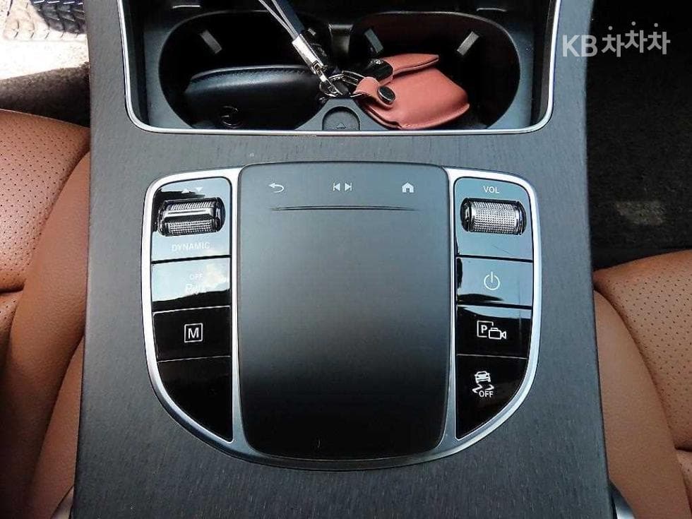 Mercedes-Benz - GLC-Class | 300 4Matic Coupe Base 13