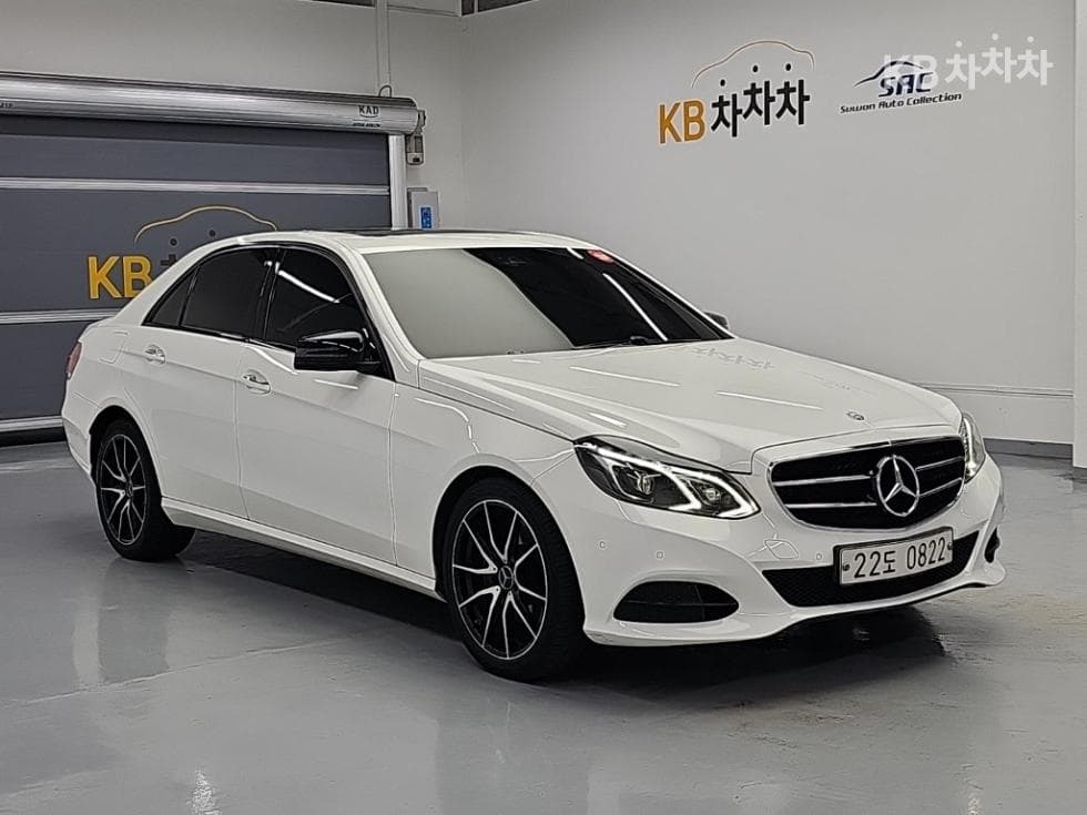 Mercedes-Benz - E-Class | New E220 CDI Avantgarde W212(09~) 4