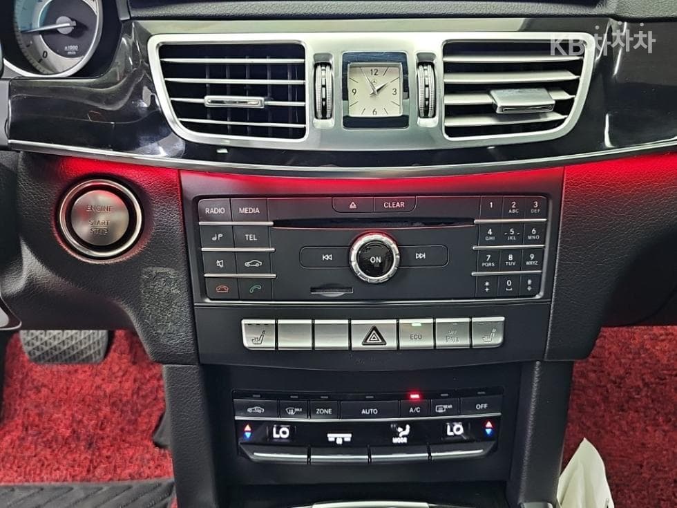 Mercedes-Benz - E-Class | New E220 CDI Avantgarde W212(09~) 10