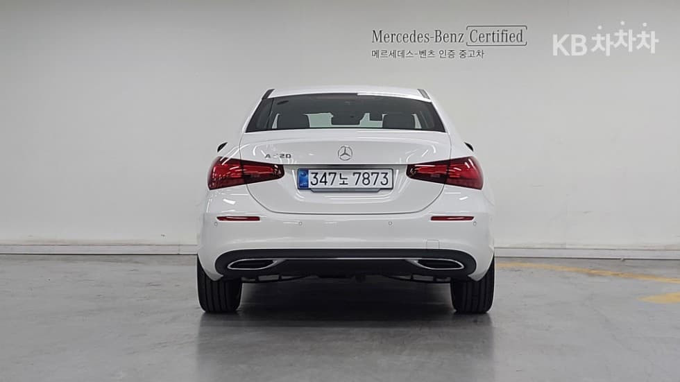 Mercedes-Benz - A-Class | A220 Sedan - 3