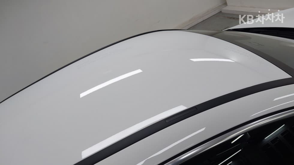 Mercedes-Benz - A-Class | A220 Sedan - 9