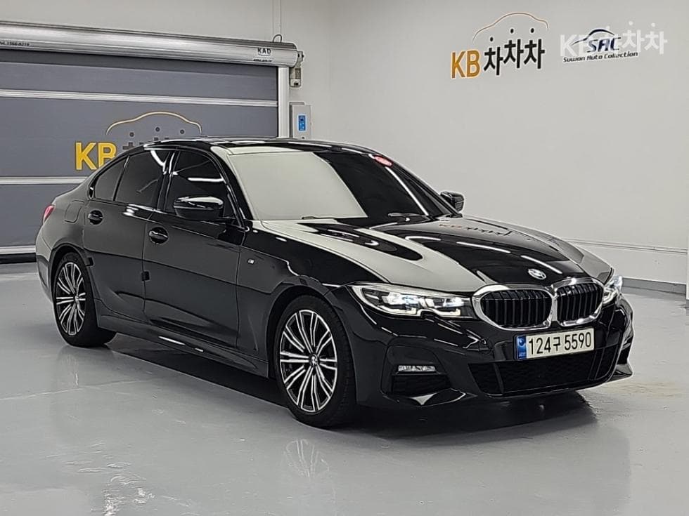 BMW - 3-Series | 320 M Sport 4