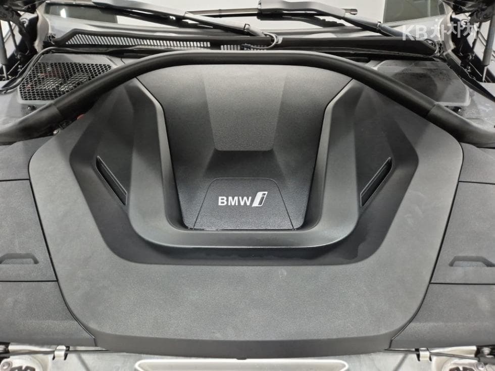 بي إم دبليو - i4 | eDrive40 M Sport Pro 5